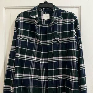 American Eagle Mens Flannel size M, blue and green plaid